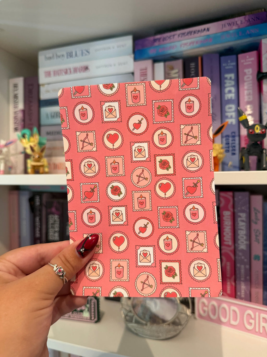 𝚁𝚘𝚖𝚊𝚗𝚌𝚎 𝙸𝚗𝚜𝚙𝚒𝚛𝚎𝚍 𝚂𝚝𝚊𝚖𝚙𝚜 𝙸𝚗𝚜𝚎𝚛𝚝